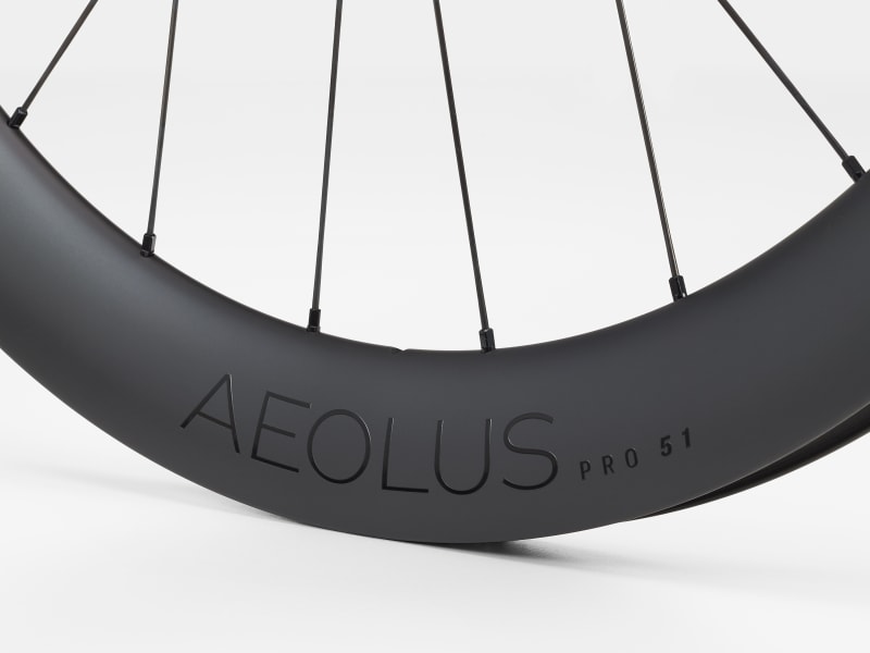 Bontrager Aeolus Pro 51 TLR Disc Road Wheel - Trek Bikes