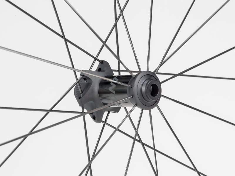 Bontrager Aeolus XXX 2 TLR Disc Clincher Road Wheel - Trek Bikes