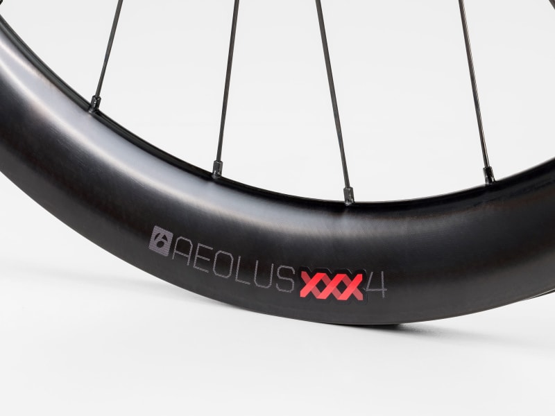 Bontrager Aeolus XXX 4 TLR Disc Clincher Road Wheel - Trek Bikes