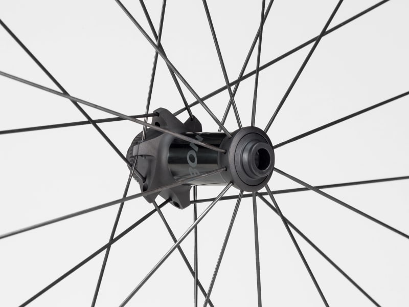 Bontrager Aeolus XXX 6 TLR Disc Clincher ロードホイール - Trek