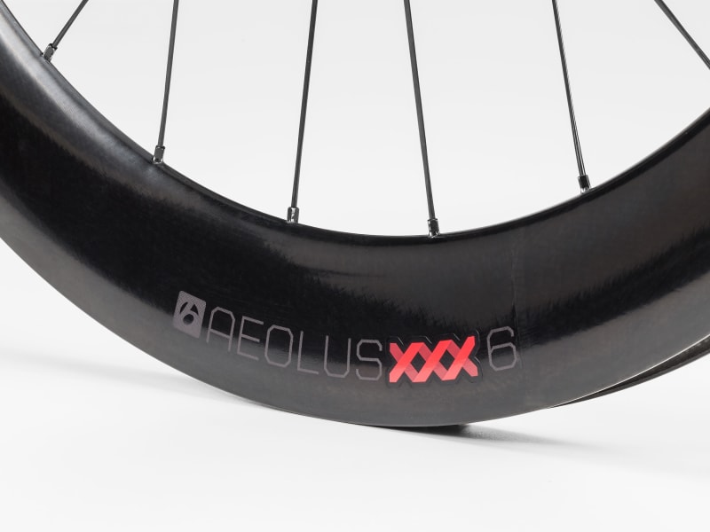 Bontrager Aeolus XXX 6 TLR Disc Clincher Road Wheel - Electra Bikes