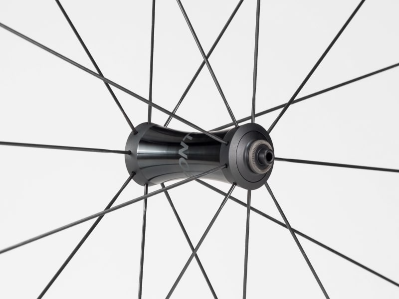 Bontrager Aeolus XXX 6 TLR Clincher Road Wheel - Trek Bikes