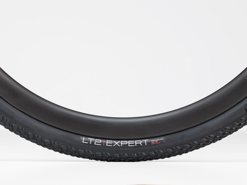 700c top hybrid tires