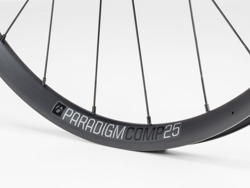 Bontrager Paradigm Comp 25 TLR Disc Road Wheel - Trek Bikes (CA)