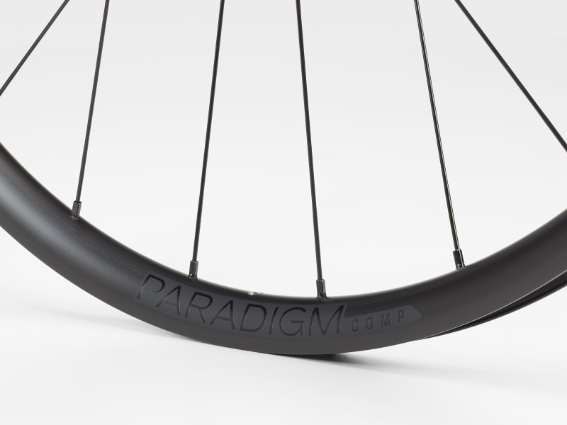 Bontrager Paradigm Comp TLR Disc Road Wheel - Trek Bikes