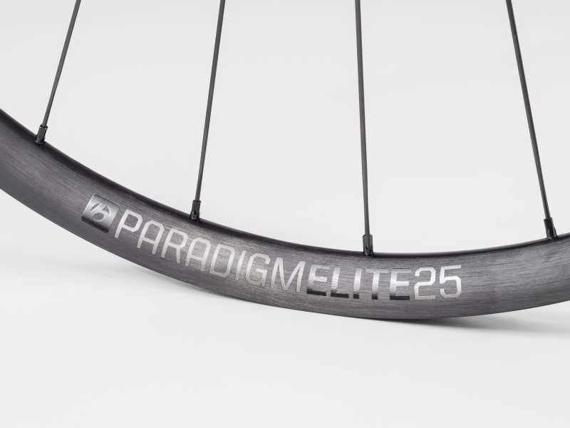 Bontrager Paradigm Elite 25 TLR Disc Road Wheel - Trek Bikes (INE)