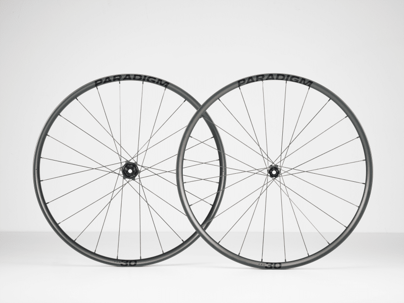 Bontrager Paradigm Pro 30 TLR Disc Road Wheel
