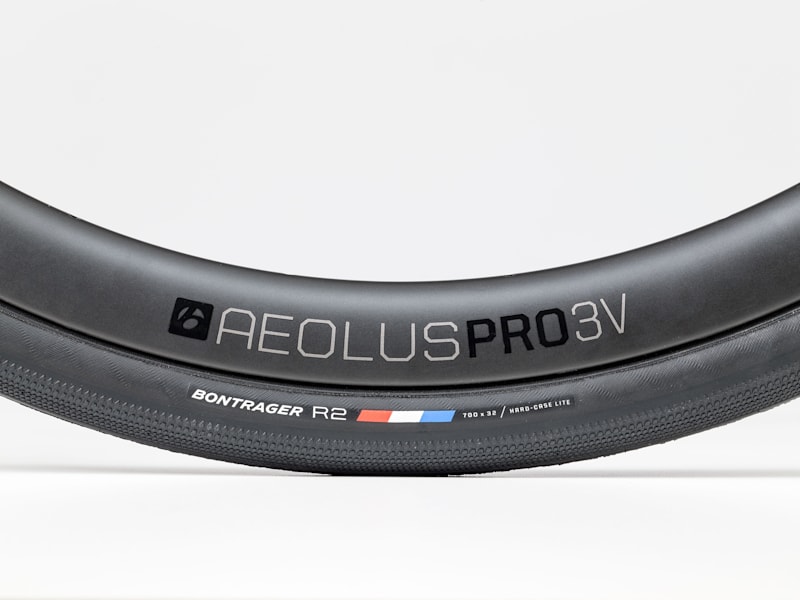 Bontrager 700x32 psi on sale