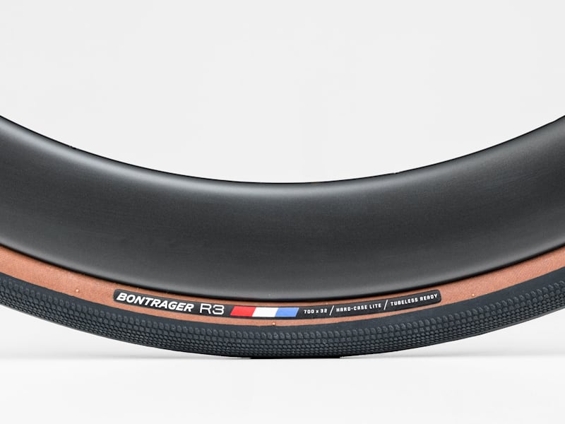 Bontrager R3 Hard-Case Lite TLR Road Tire - Trek Bikes