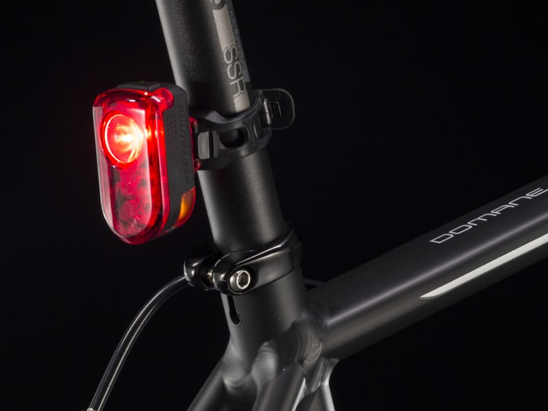 Domane AL 2 - Trek Bikes