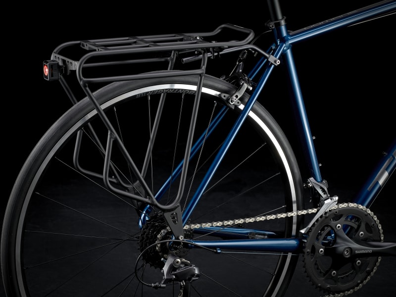 Trek domane al 2 men's road bike clearance