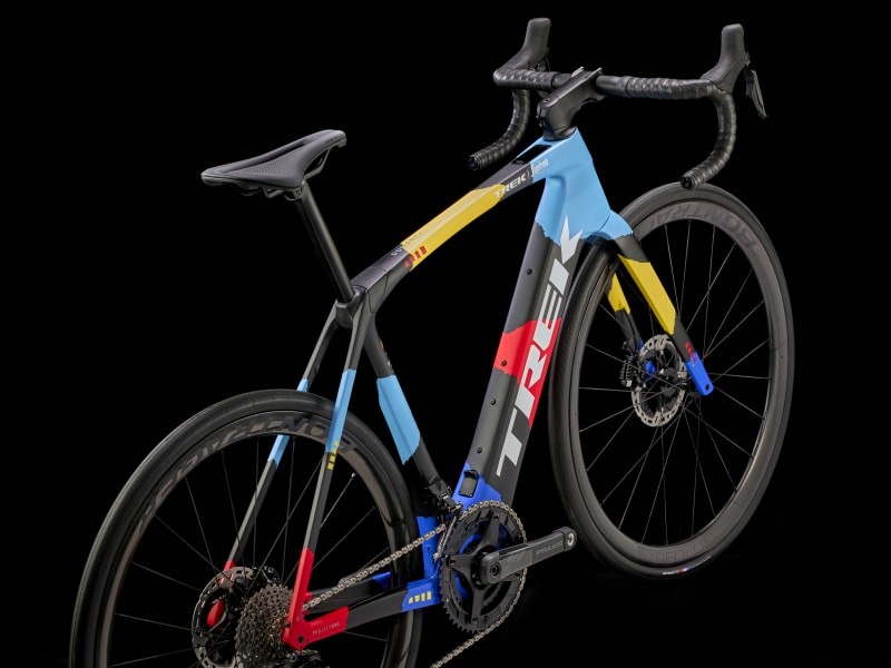 Domane+ SLR 9 - Trek Bikes