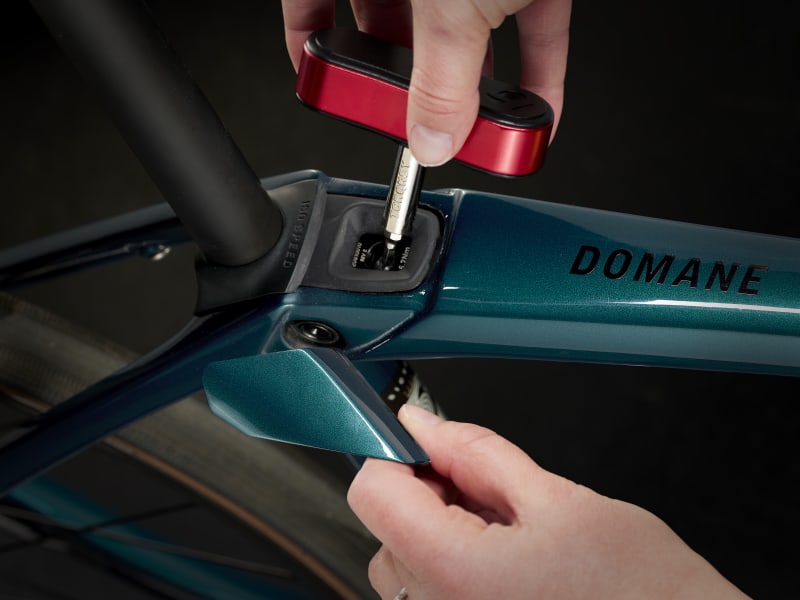 Domane SL 5 Gen 4 - Trek Bikes