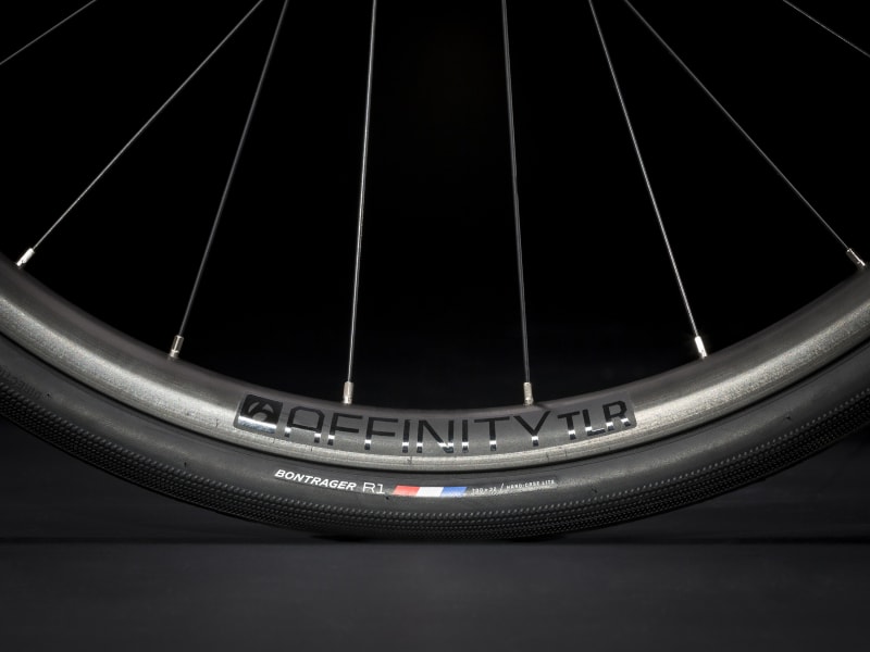 Trek domane sl5 2021 review top