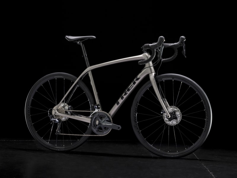 Domane SL 6 Disc - Trek Bikes (JP)