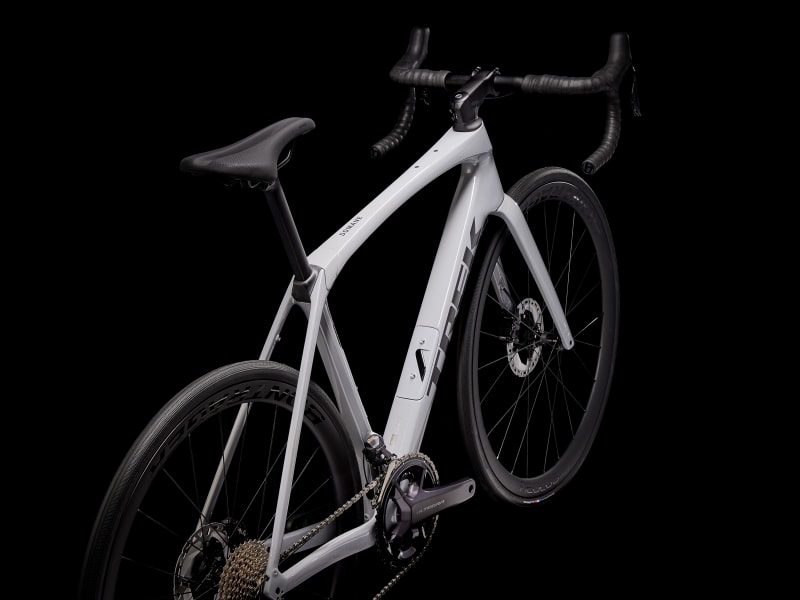 Domane SL 7 Gen 4 - Trek Bikes