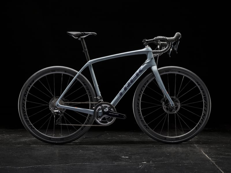 Trek domane sl 8 disc 2025