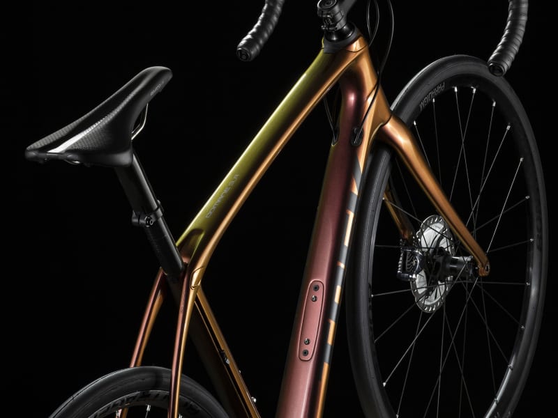 Trek domane slr best sale 6 disc 2019