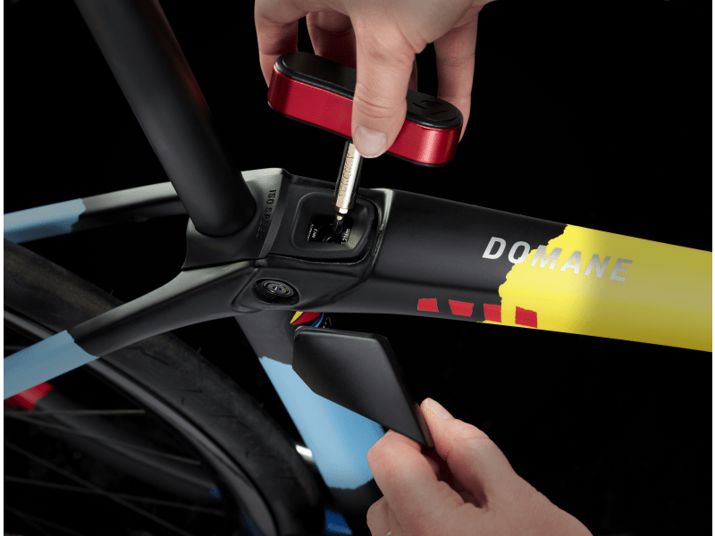 Domane SLR 9 AXS Gen 4 - Trek Bikes