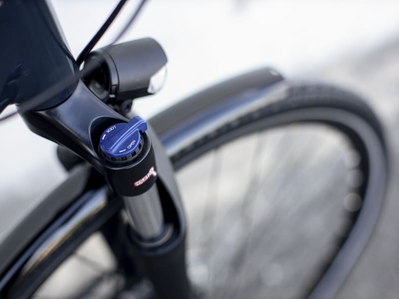 Trek dual sport 3 equipped 2021 hybrid discount bike