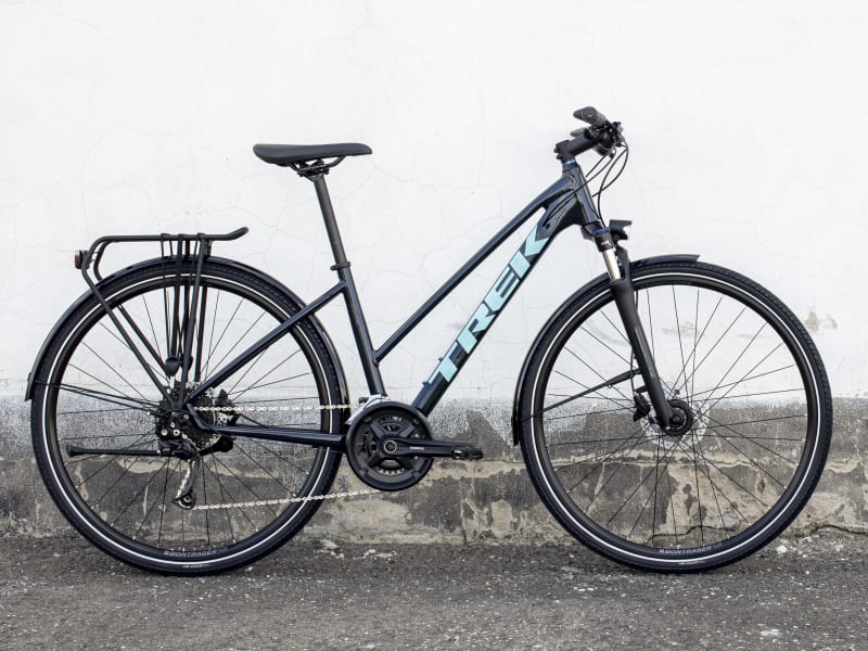 Trek Dual Sport 3 EQ Stagger Hybrid Bike