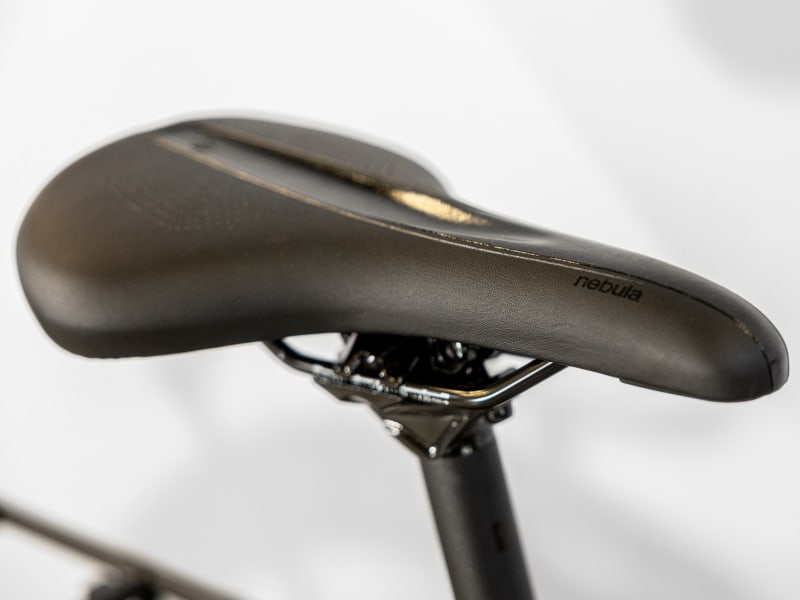 Trek dual sport 3 vs specialized crosstrail hot sale