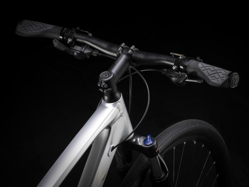 Dual Sport 3 Trek Bikes