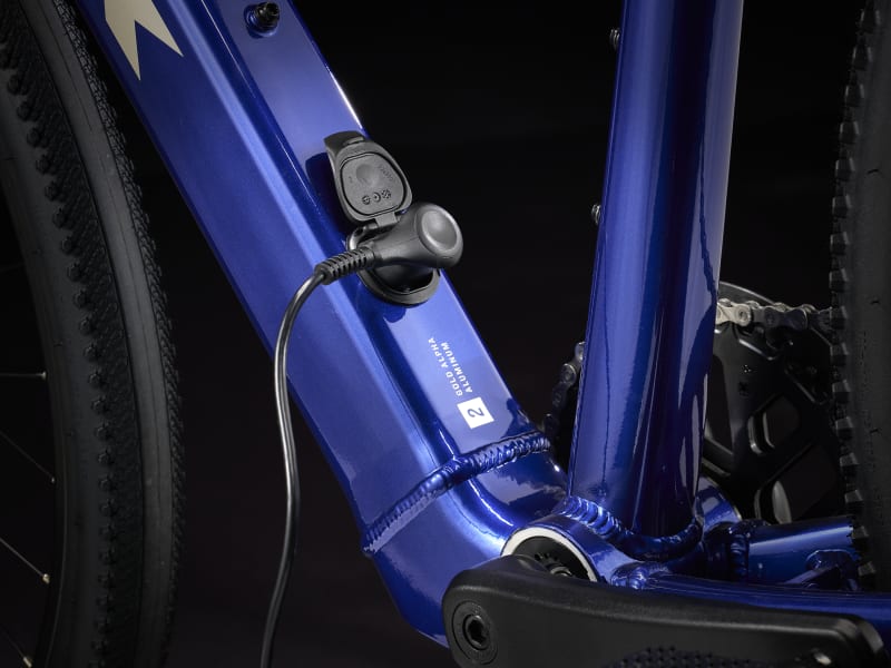 Trek alpha 2 online