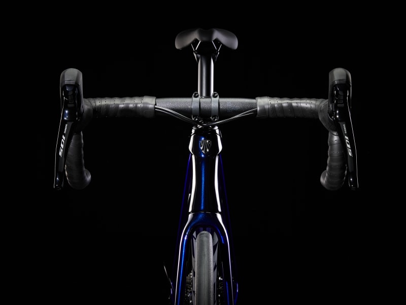 Emonda 105 top