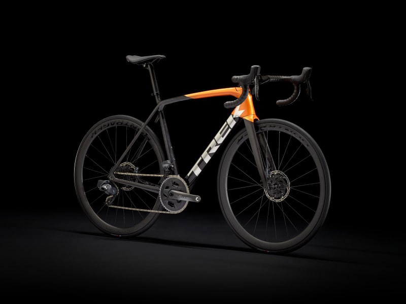 Trek sl7 on sale emonda 2021