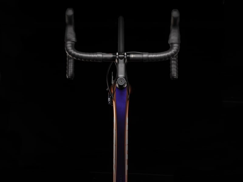 Trek emonda slr 6 disc 2020 hot sale