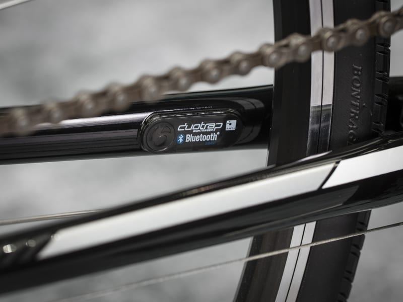 Trek f1 stagger store
