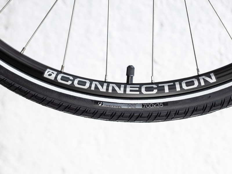Trek fx 2024 2 equipped