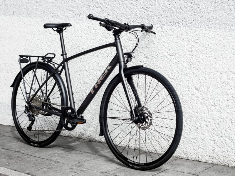 2023 Trek FX 3 Disc Hybrid Bike