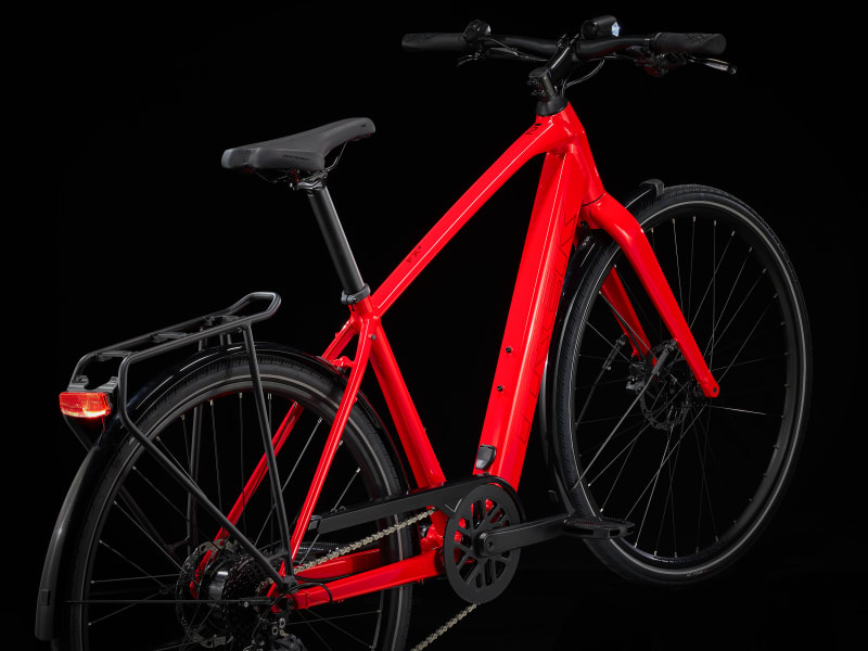 Trek commuter 8 plus deals