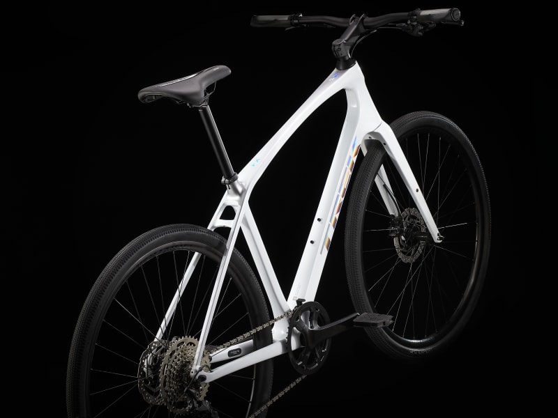 Trek FX Sport 4 Urban Commuter Bike 2022