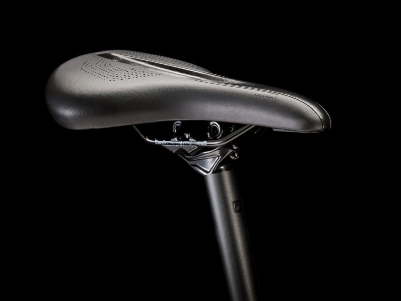 Trek fx 4 disc 2021 review clearance