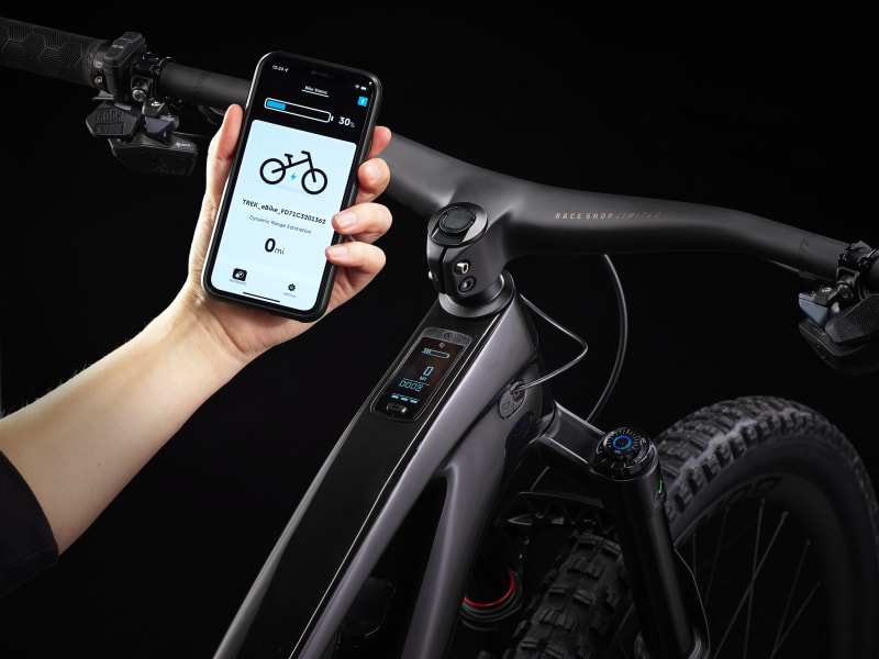 Fuel EXe 9.9 XX1 AXS Electra Bikes