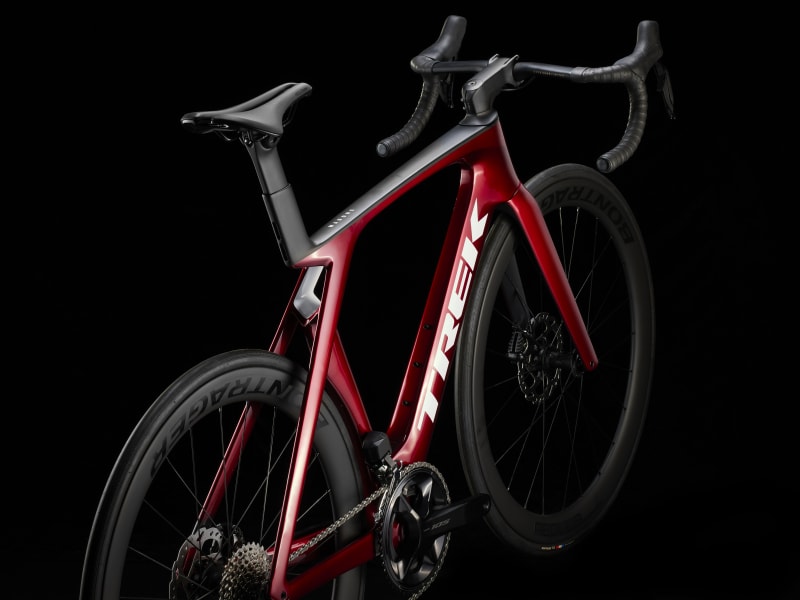 Madone SL 6 Gen 7 - Trek Bikes