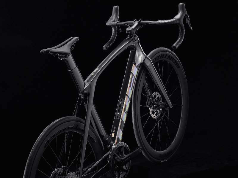 2022 trek madone clearance