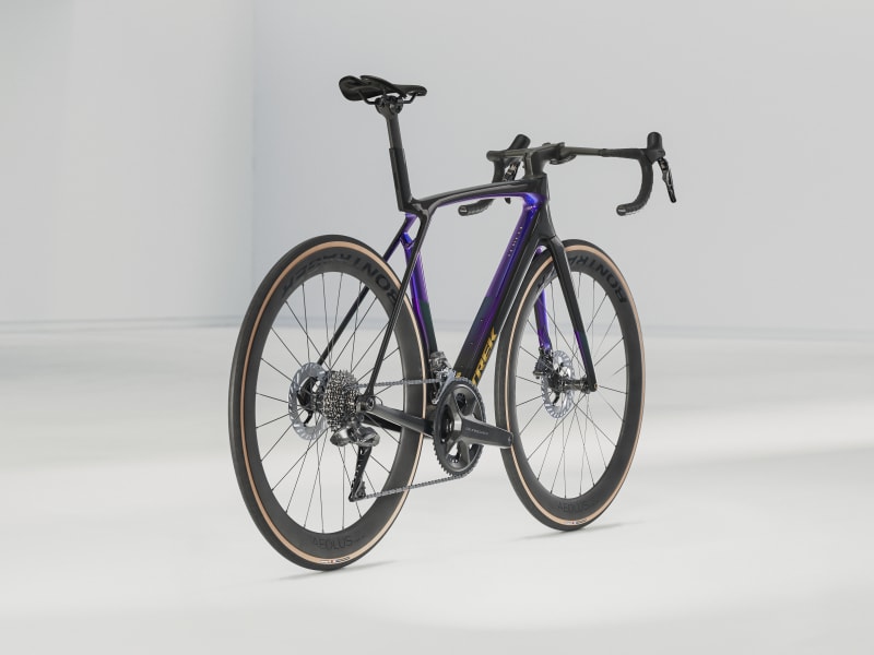Madone SL 7 Gen 8 - Trek Bikes