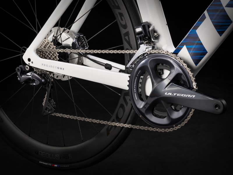 Trek madone slr 7 disc 2019 deals