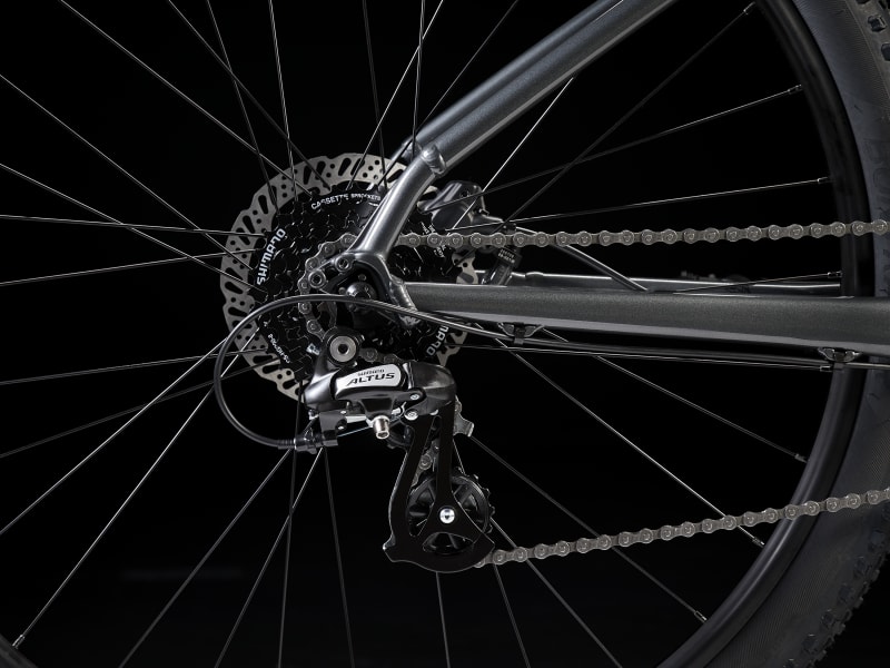 Trek marlin 5 hybrid hot sale