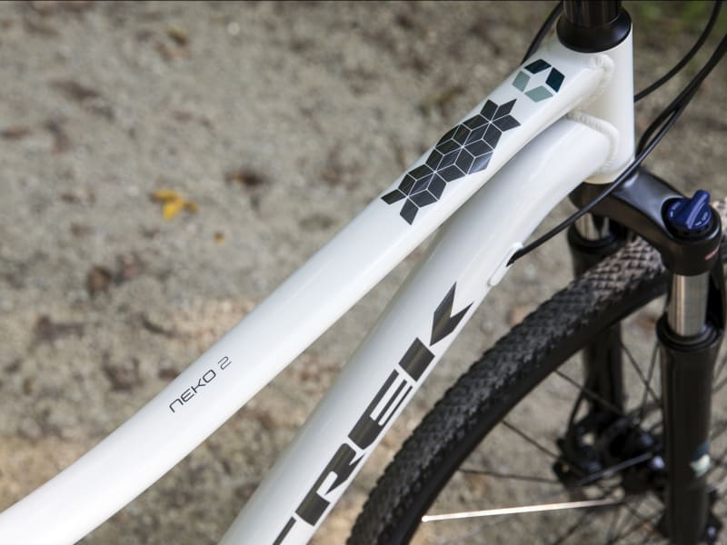 Trek neko hot sale 2 2018