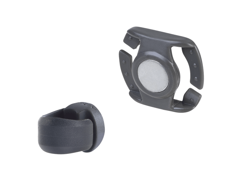 Osprey hydration pack magnet store