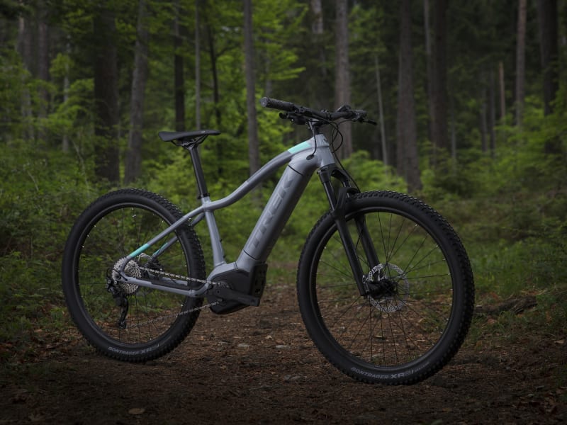 Trek powerfly 5 2019 shop electric mountain bike review