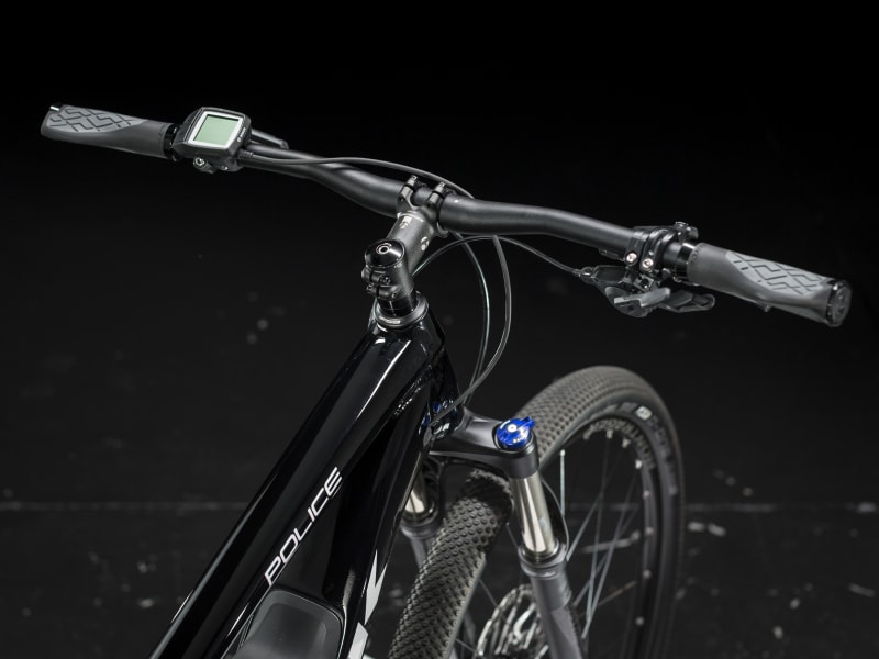 Trek police electric clearance