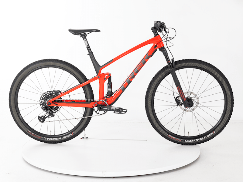 Trek fuel 9.7 2021 review 2025