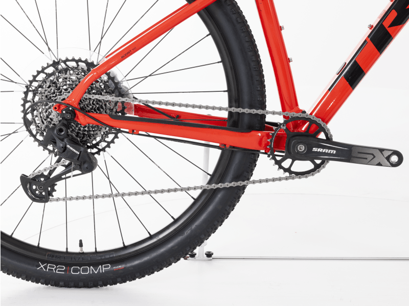 X Caliber 8 2021 Medium Large Trek Bikes