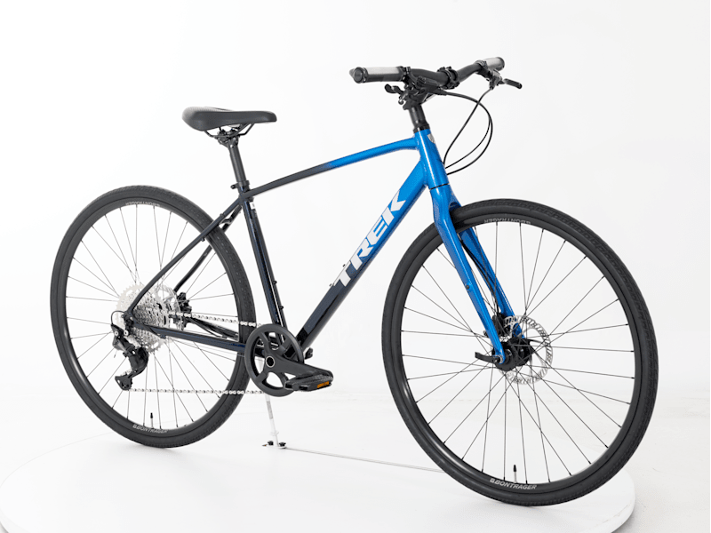 売れ筋商品お見逃しなく FX Bikes Trek - Medium 2023, - 3 Gen Disc 3 自転車本体